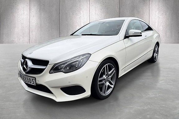 Mercedes-Benz E220 3 of 24