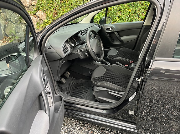Citroen C3 12 of 27