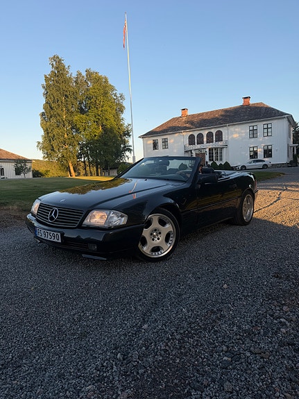 Mercedes-Benz 300 SL 8 of 8