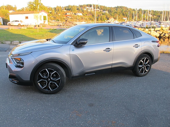 Citroen E-C4 X 3 of 18