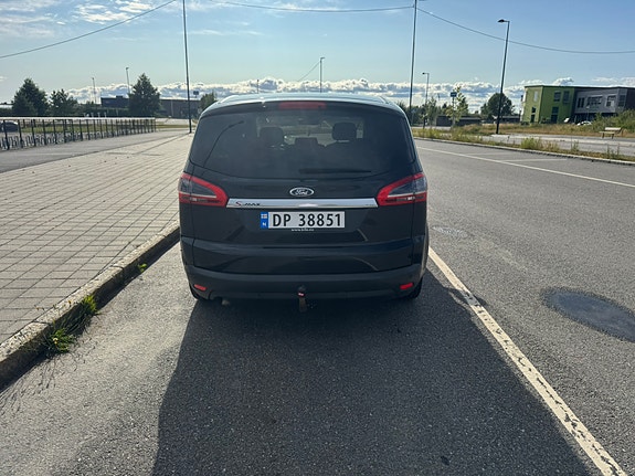 Ford S-MAX 7 of 18