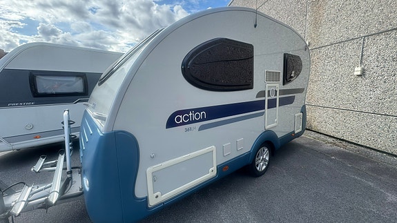 Adria Action 361 LH 2 of 29