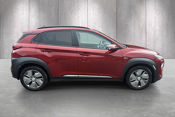 Hyundai Kona 8 of 21