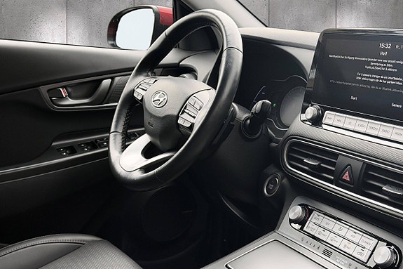 Hyundai Kona 14 of 21