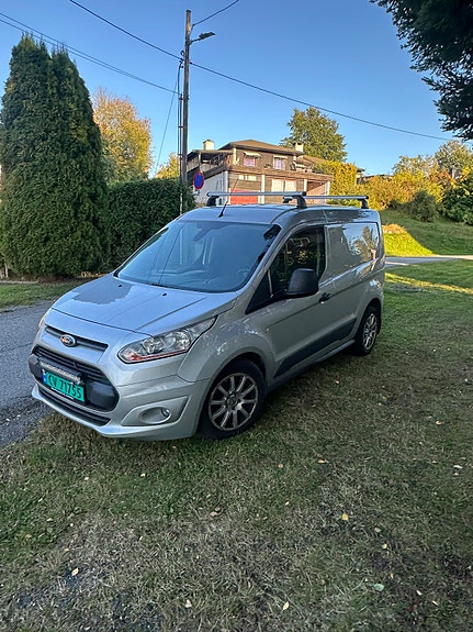 Ford Transit Connect 2 of 16
