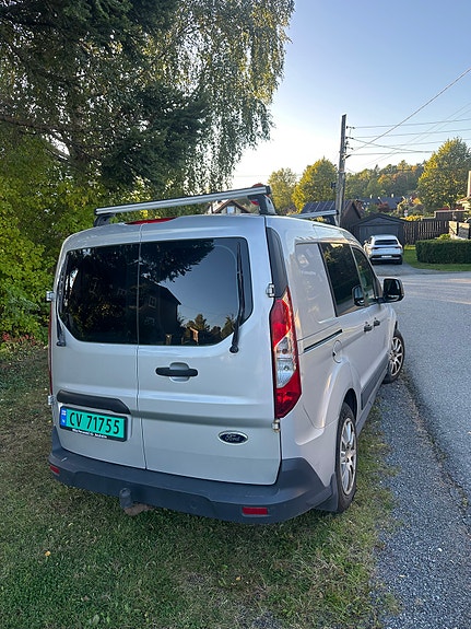 Ford Transit Connect 6 of 16