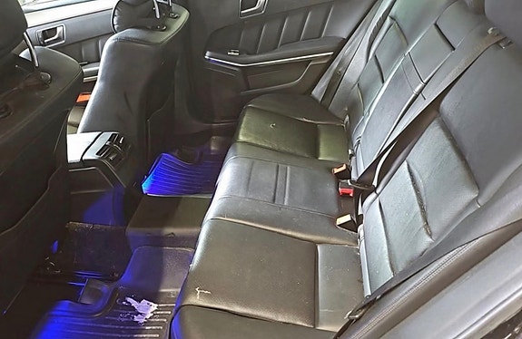 Mercedes-Benz E220 d 9 of 9