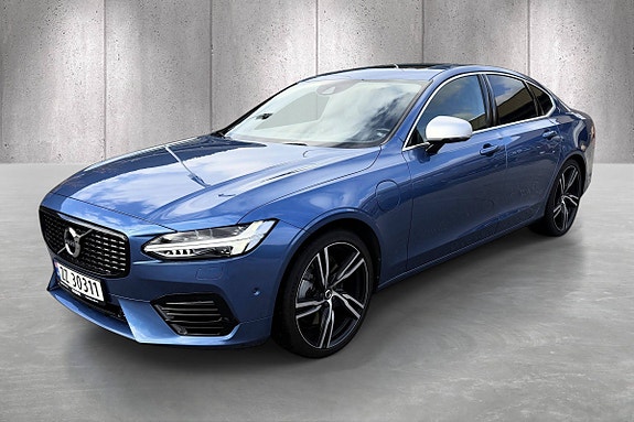 Volvo S90 3 of 21