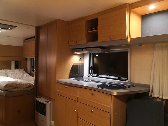 Knaus Royale Premium 580 8 of 30