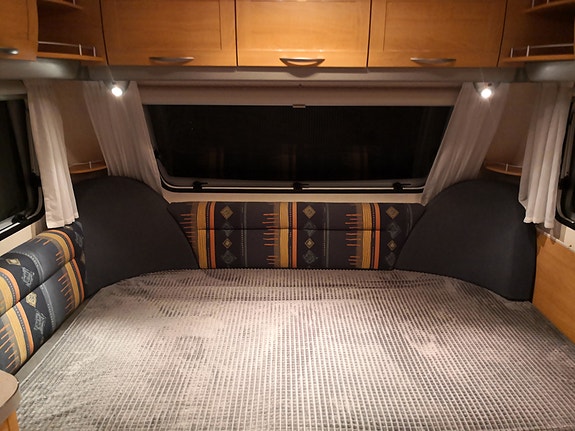 Knaus Royale Premium 580 21 of 30