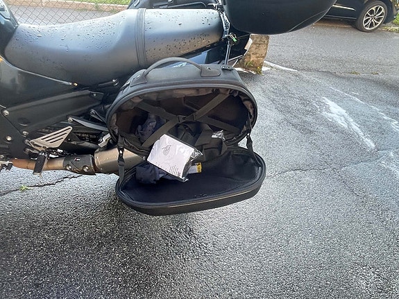 Kawasaki ZZR 1400 16 of 20