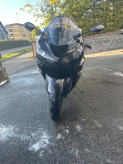 Kawasaki ZZR 1400 19 of 20