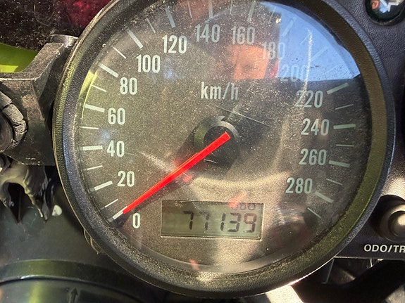 Kawasaki Ninja ZX-6R 11 of 18