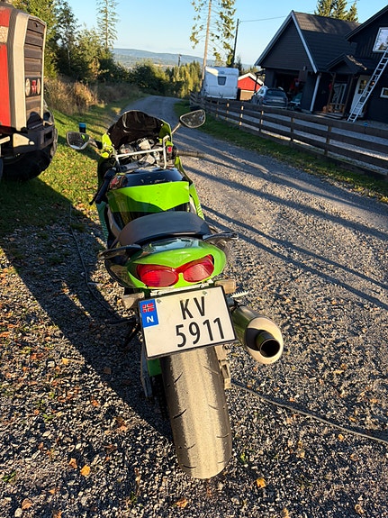 Kawasaki Ninja ZX-6R 4 of 18