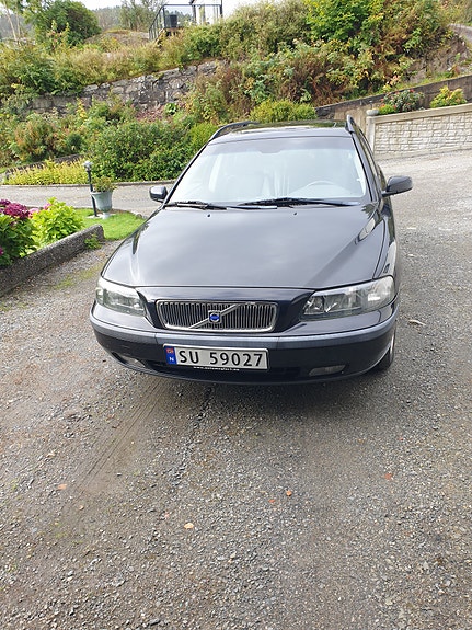 Volvo V70 13 of 14