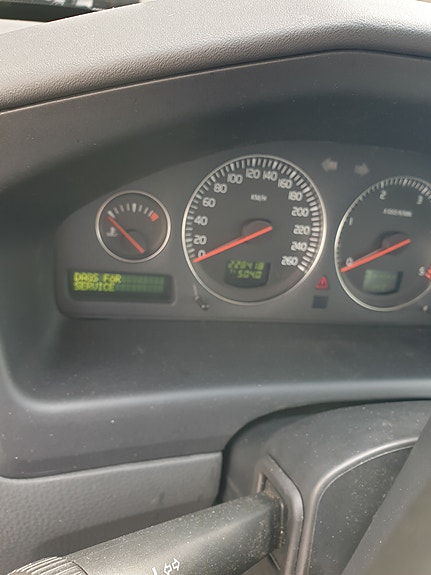 Volvo V70 9 of 14