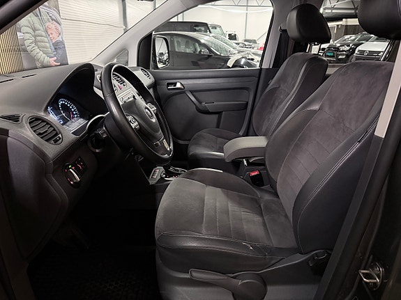 Volkswagen Caddy Maxi 13 of 29