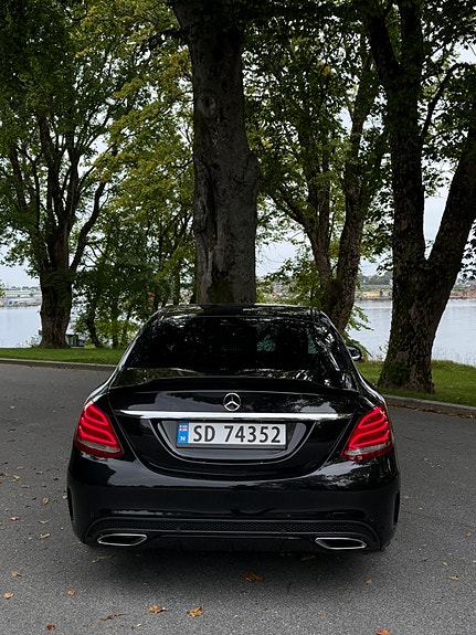 Mercedes-Benz C180 6 of 24