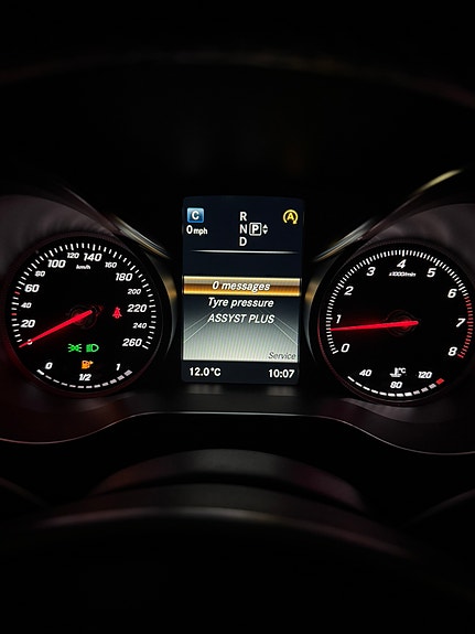 Mercedes-Benz C180 20 of 24