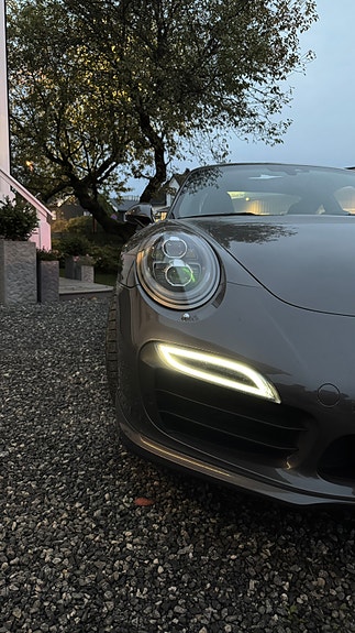 Porsche 911 Turbo S 9 of 30