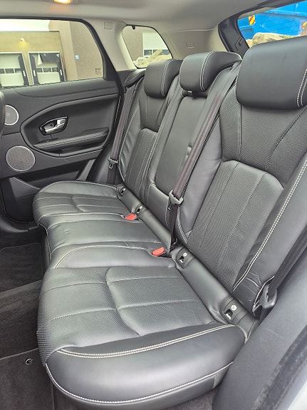 Land Rover Range Rover 16 of 30