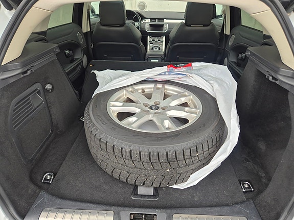 Land Rover Range Rover 10 of 30