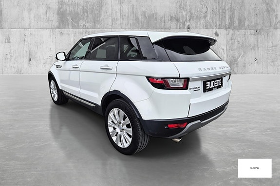 Land Rover Range Rover 8 of 30