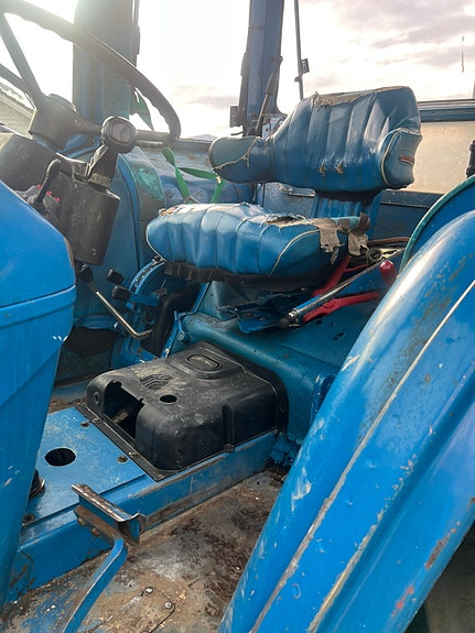 Ford 4610 7 of 8