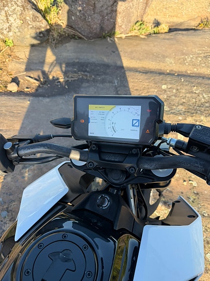 KTM 125 Duke 2 of 7