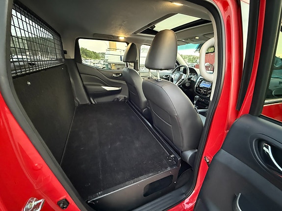 Nissan Navara 18 of 30