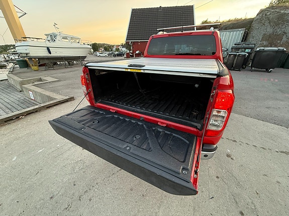 Nissan Navara 24 of 30