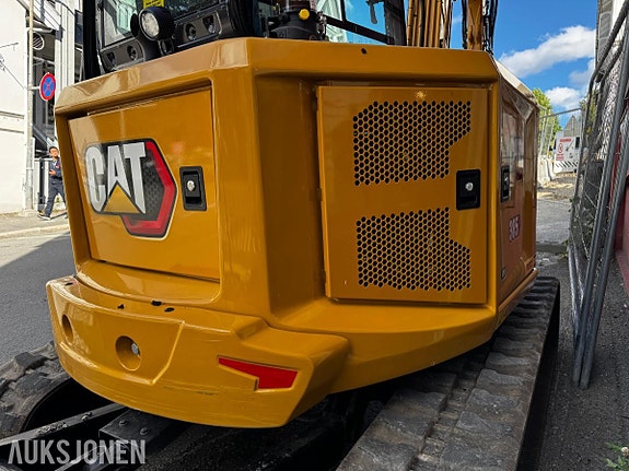 Cat 305 CR 6 of 30