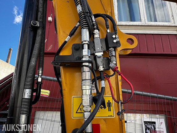 Cat 305 CR 29 of 30