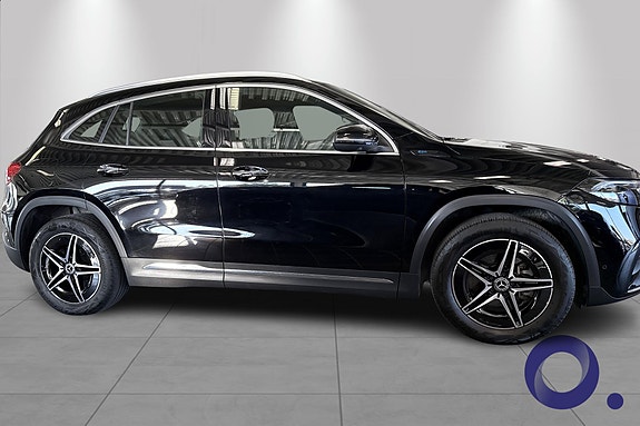 Mercedes-Benz EQA300 7 of 26