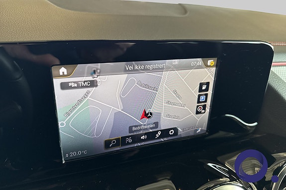 Mercedes-Benz EQA300 19 of 26
