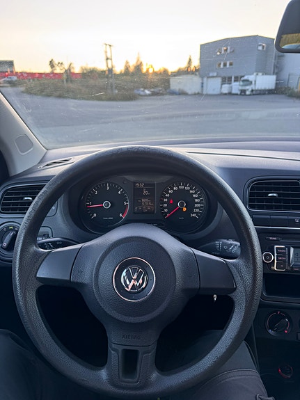 Volkswagen Polo 13 of 20