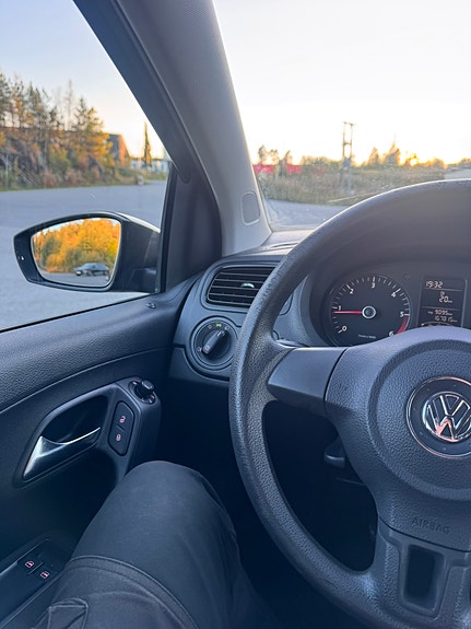 Volkswagen Polo 14 of 20