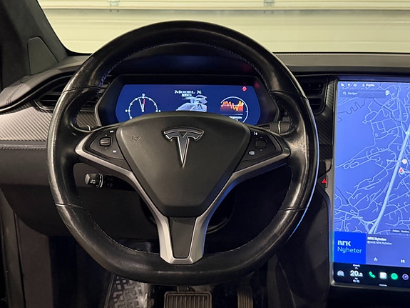 Tesla Model X 19 of 30
