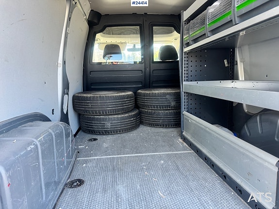Volkswagen Caddy 27 of 30