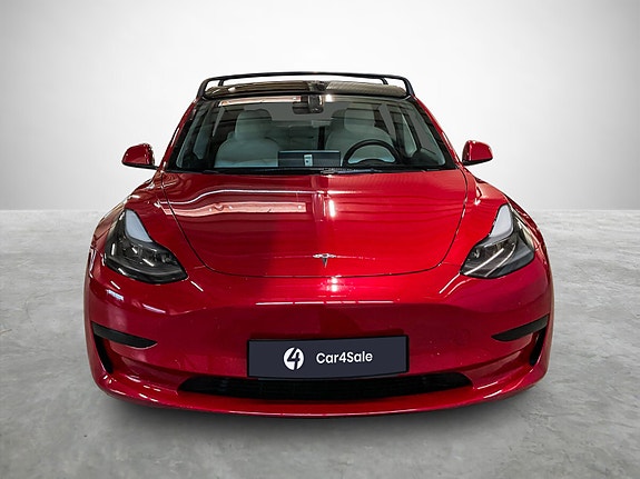 Tesla Model 3 7 of 30