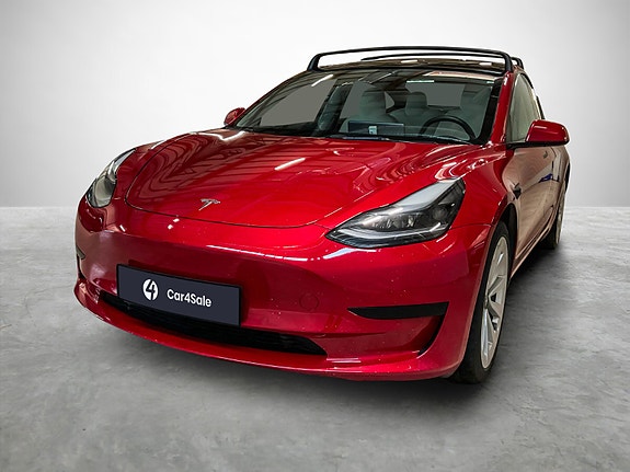 Tesla Model 3 8 of 30