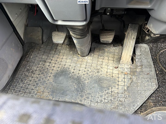 Mitsubishi Fuso 7C18 planbil m/ ny AdBlue pumpe, Vinsj, 2 sett dekk og lav km stand! 27 of 30