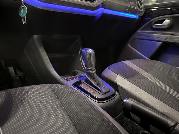 Volkswagen UP! 16 of 26