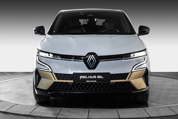 Renault Megane E-Tech 2 of 26