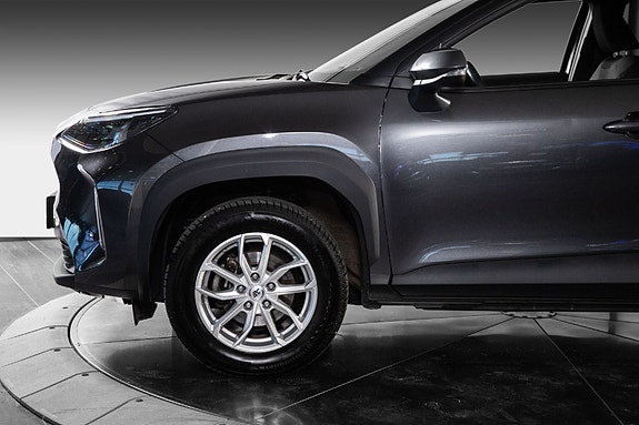 Toyota Yaris Cross 4 of 22
