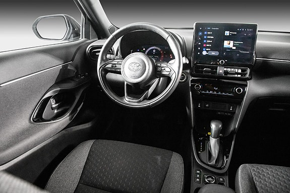 Toyota Yaris Cross 18 of 22