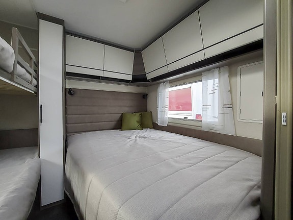 KABE Estate 560 GLE KS 3 of 19