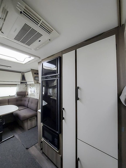 KABE Estate 560 GLE KS 7 of 19