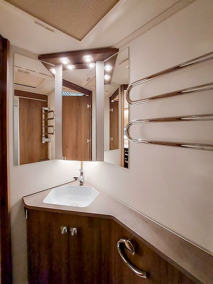 KABE ROYAL 600 CXL KS 7 of 21