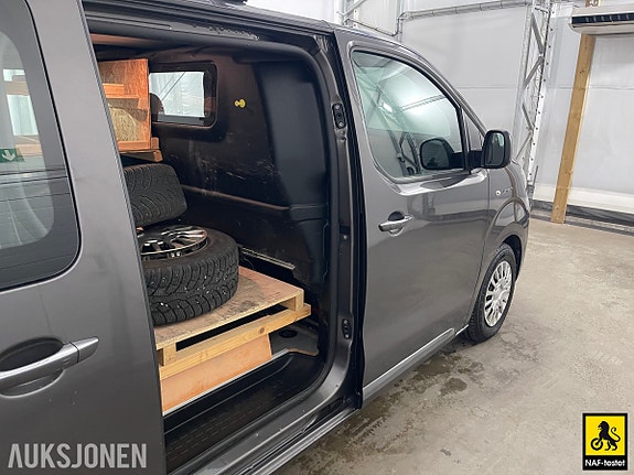 Toyota Proace 24 of 30